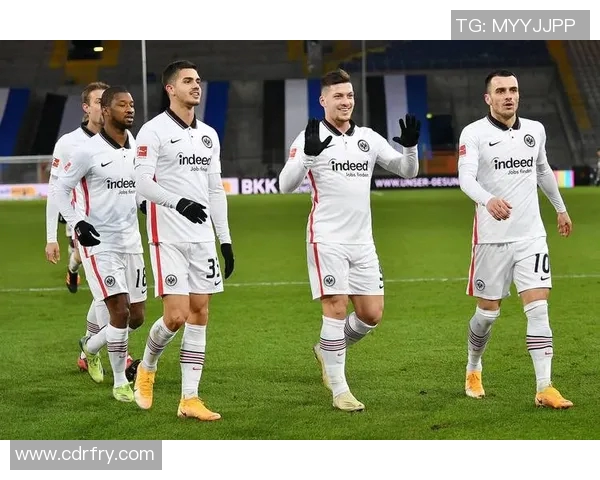 弗兰克福客场胜RB莱比锡，德甲前四争夺白热化