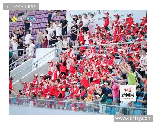 成都网球队灵活性变革引发热议助力网球运动新发展