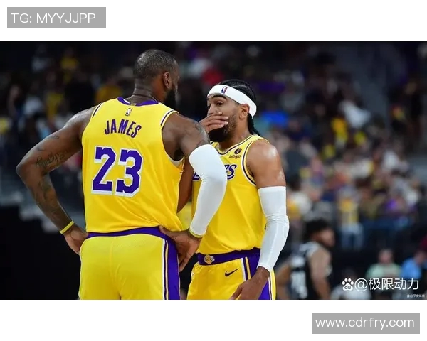 湖人负于尼克斯,遭遇三连败——赛季前景堪忧,球队问题亟待解决 湖人负于尼克斯,遭遇三连败——赛季前景堪忧,球队问题亟待解决